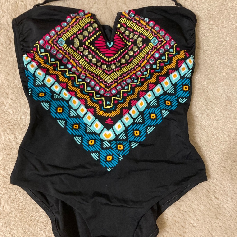 Bathing suit